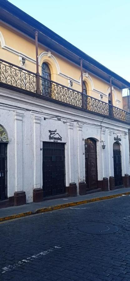 Misti Hostel B&B Arequipa Extérieur photo